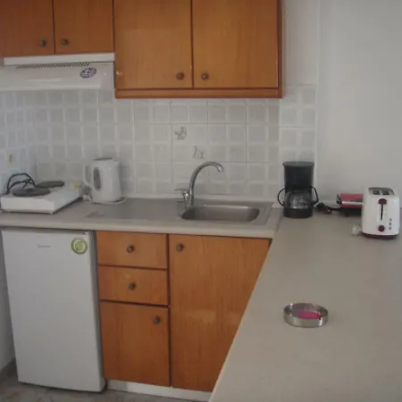 Umbrella شقة فندقية Kávos