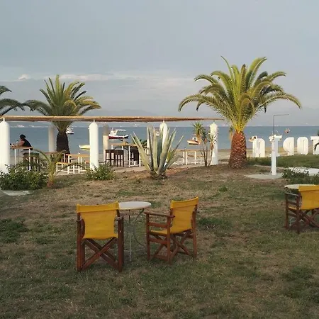 Ξενοδοχείο με διαμερίσματα Umbrella 4*